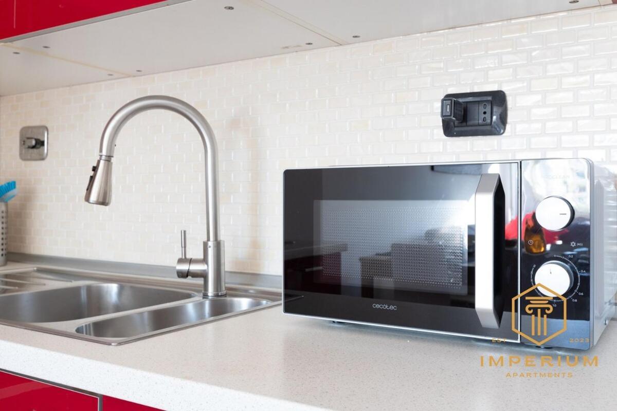 Deluxe 300mt To Metrob, 3 Bdrm-panoramic View Ac * Rom